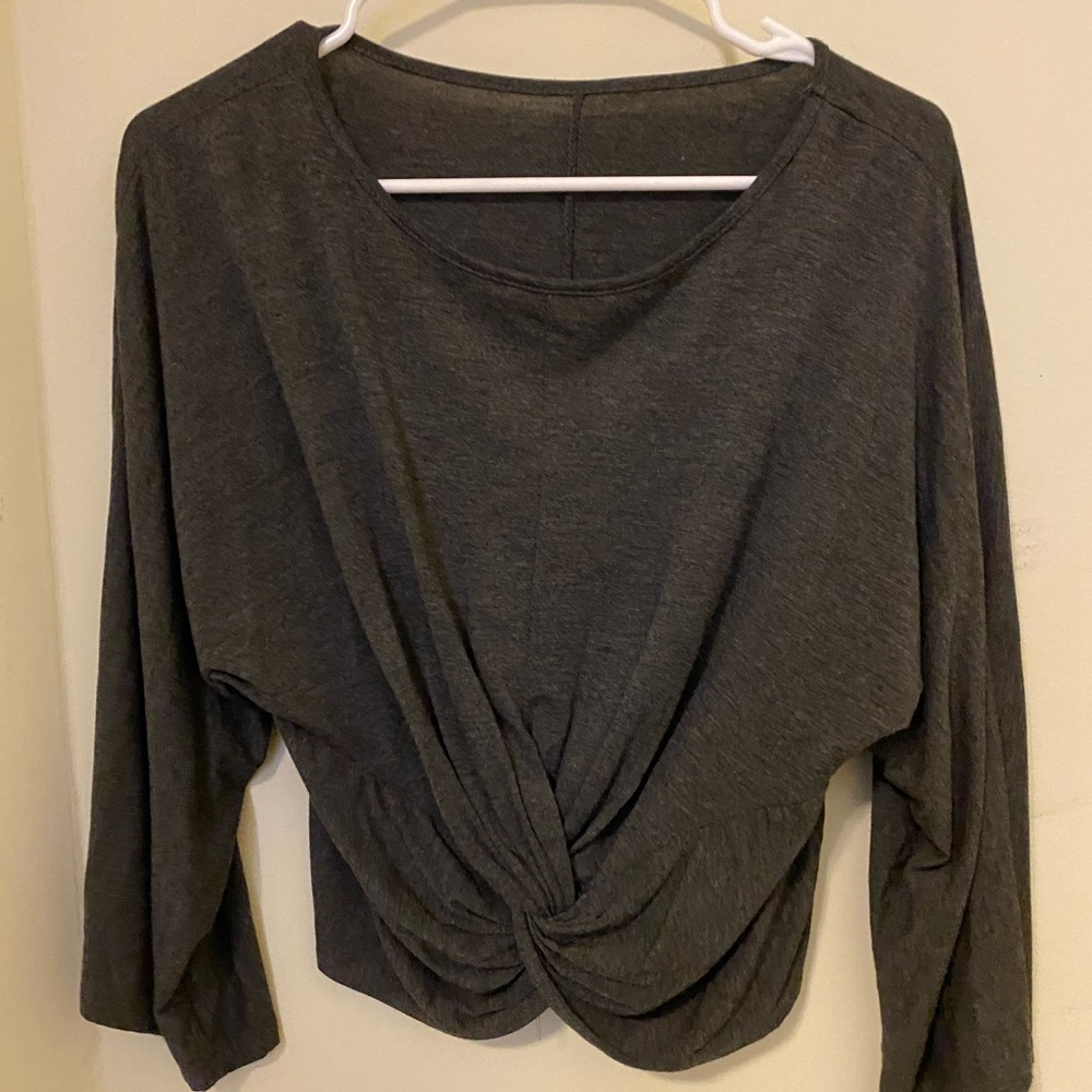 Grey cropped long sleeve